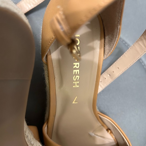 Land shoes - Picture 3 of 3